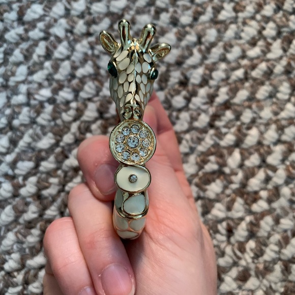 Banana Republic Giraffe Enamel Bracelet - Picture 4 of 6